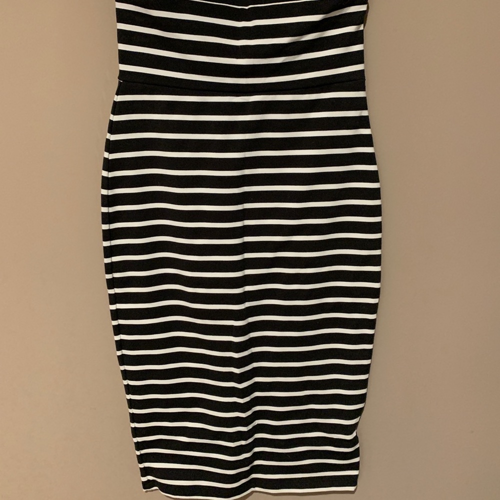 Pencil skirt